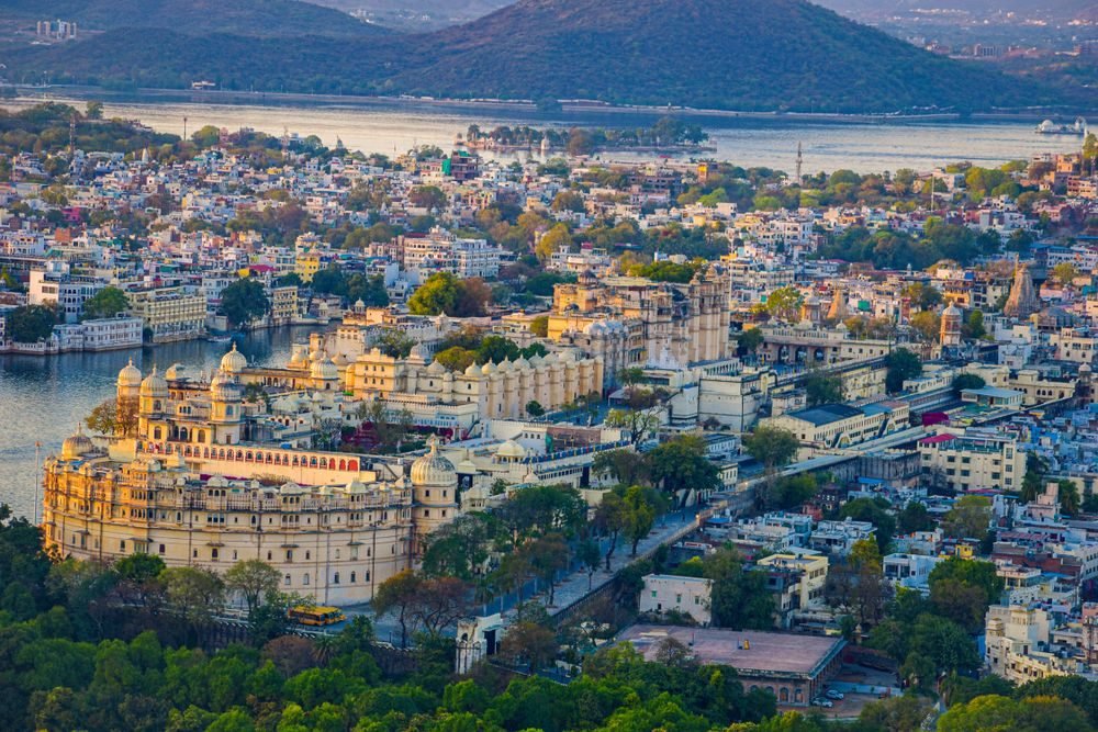 Udaipur Romantic Lake Getaway — photo 2