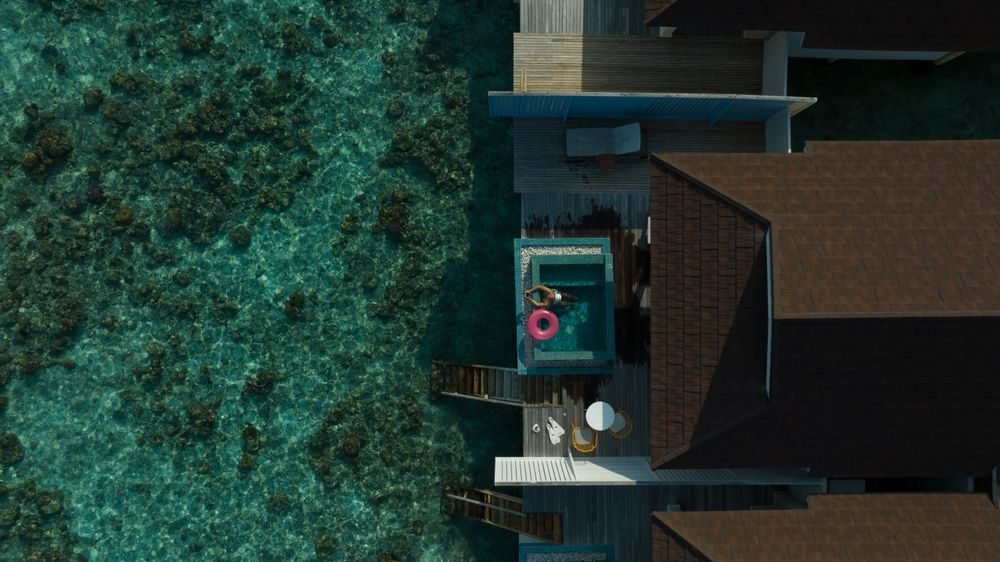 Maldives Luxury Overwater 5★ — photo 2