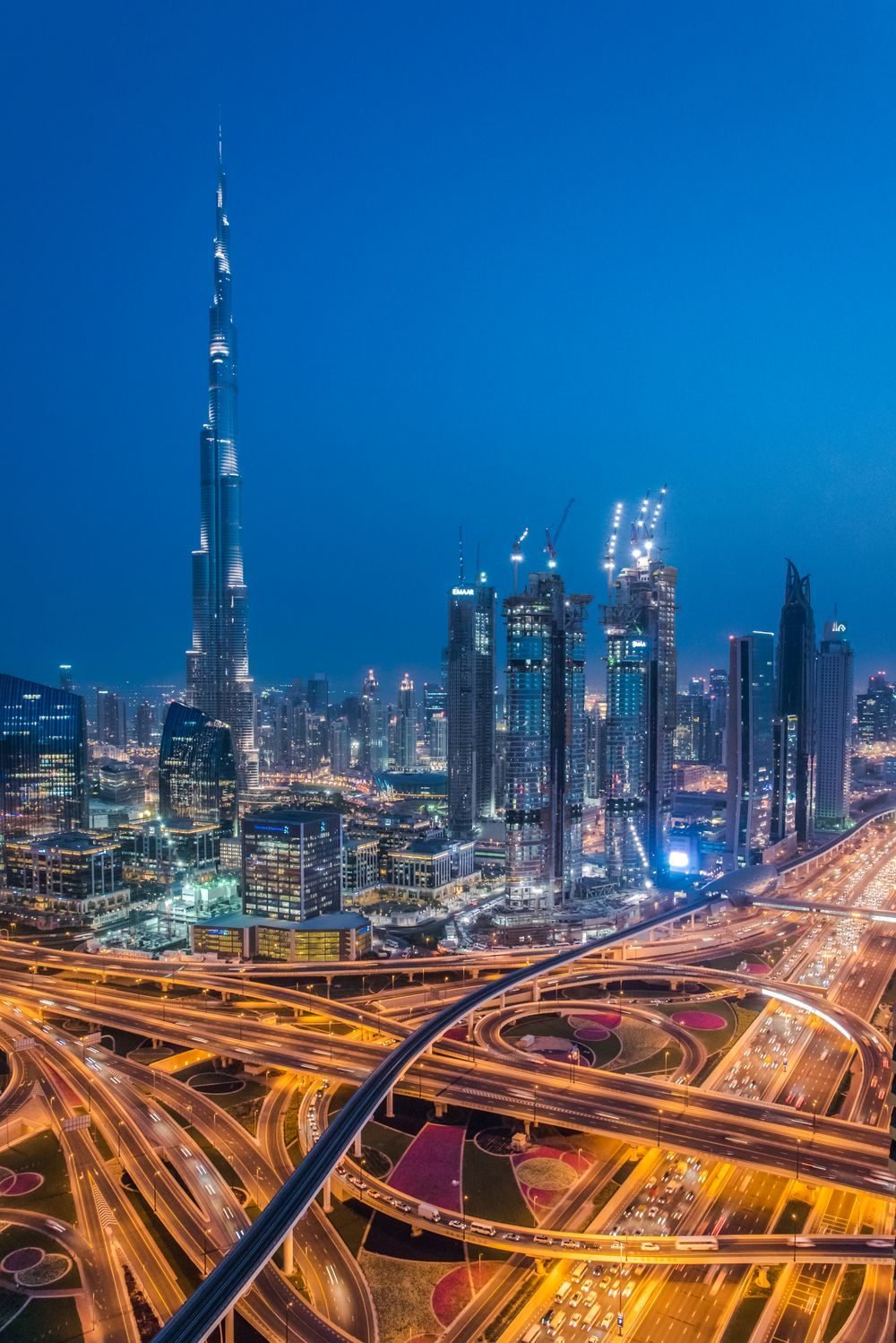 Dubai Budget Explorer — photo 1