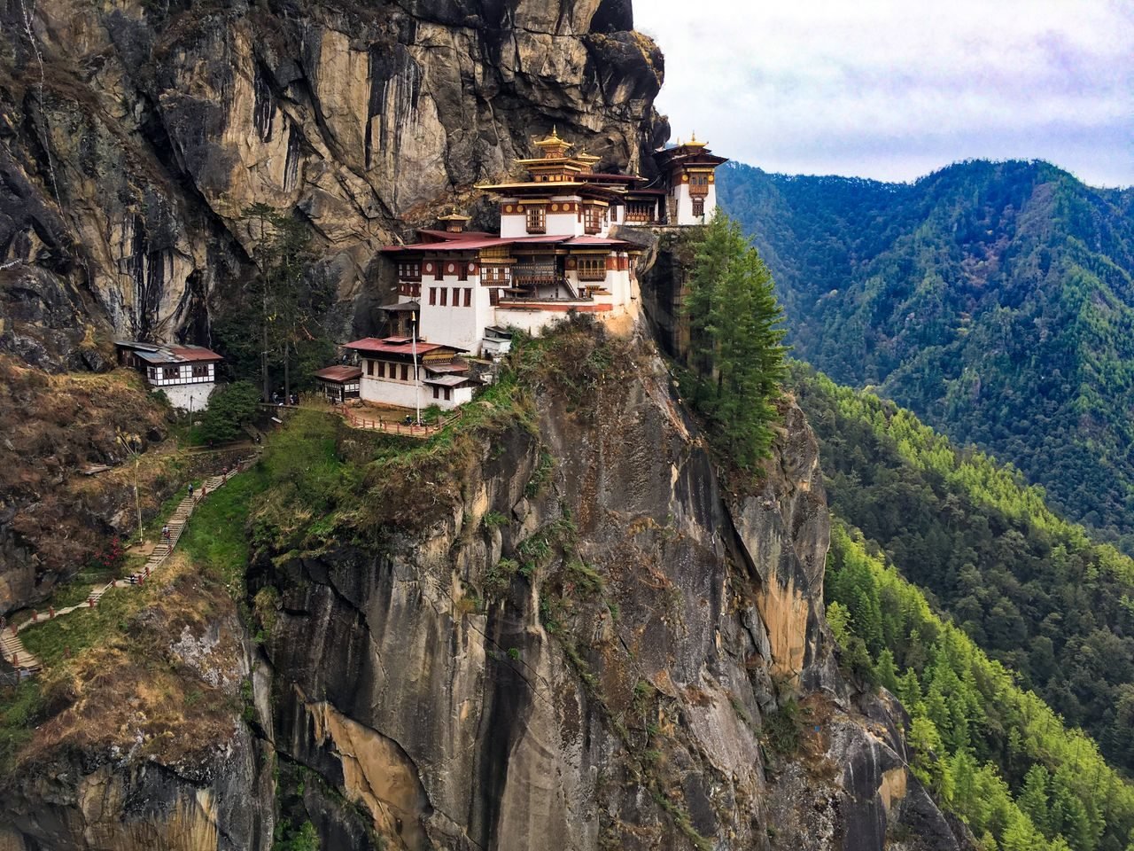 Thimphu descent — Bhutan