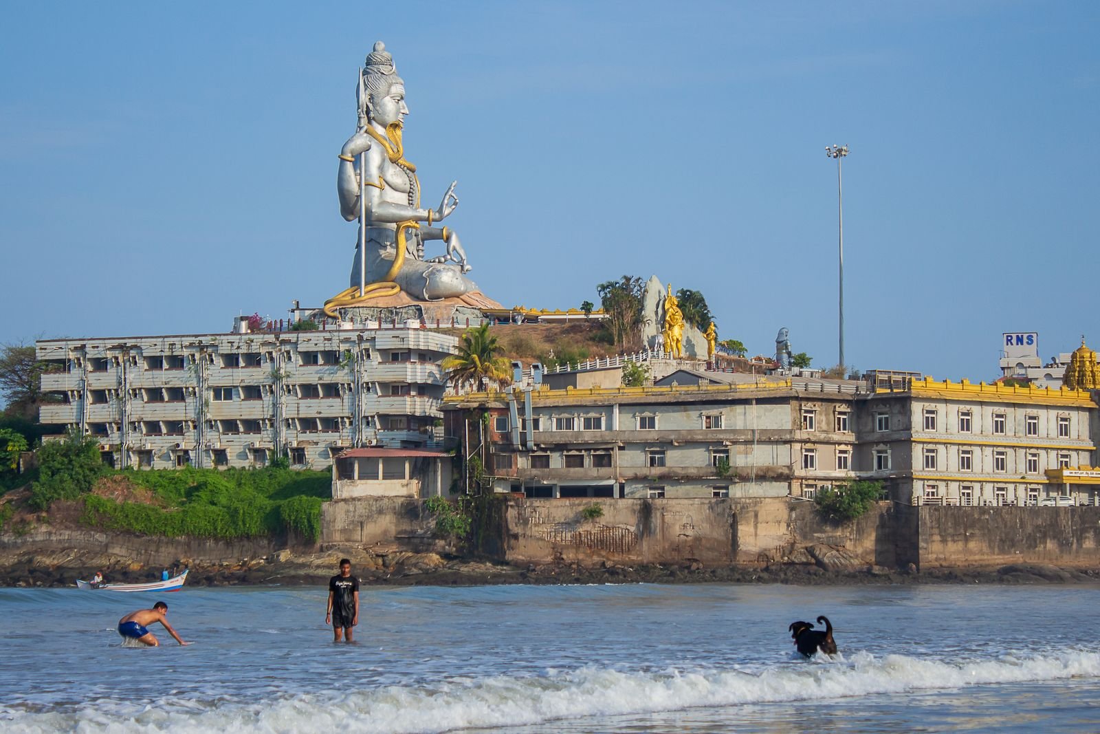 Giant Shiva statue at Murudeshwar, near Gokarna