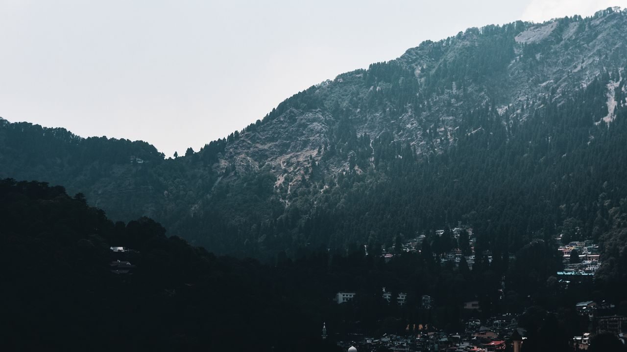 Uttarakhand holiday scenes